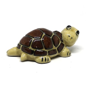 ZOOCRAFT Hand-Painted Ceramic Turtle Figurine: Unique Collectibles, Ideal for Collectors & Home Decor