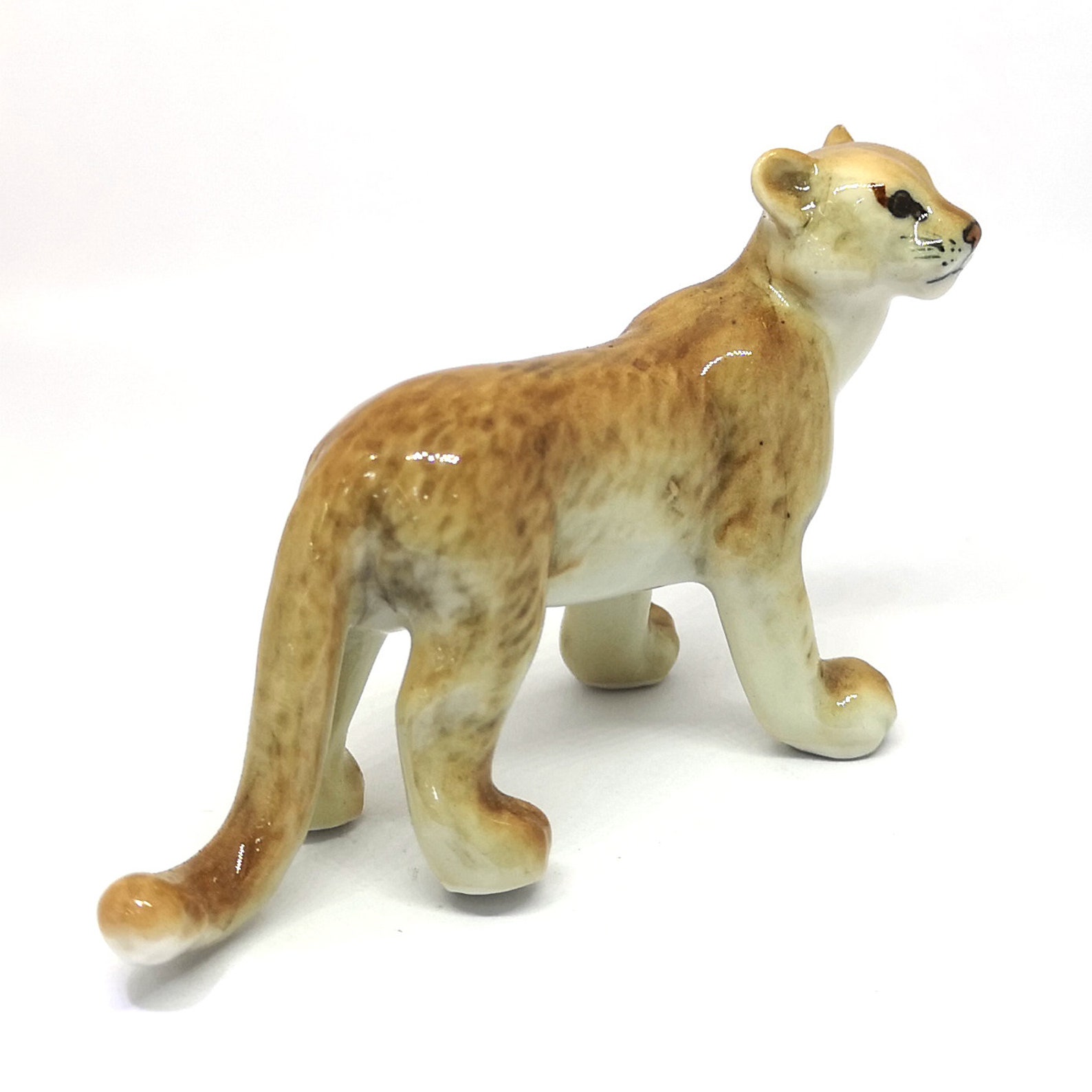 ZOOCRAFT Puma Wildlife Porcelain Tiger Figurine Statue | Etsy