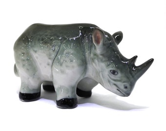 ZOOCRAFT Ceramic Rhino Figurine Wild Animal Hand Painted Porcelain Decor Collectible