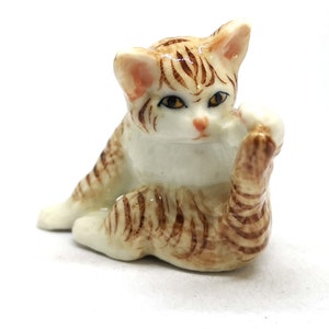 Handmade Ceramic Tabby Kitten Figurine: Brown Glazed Pottery Cat