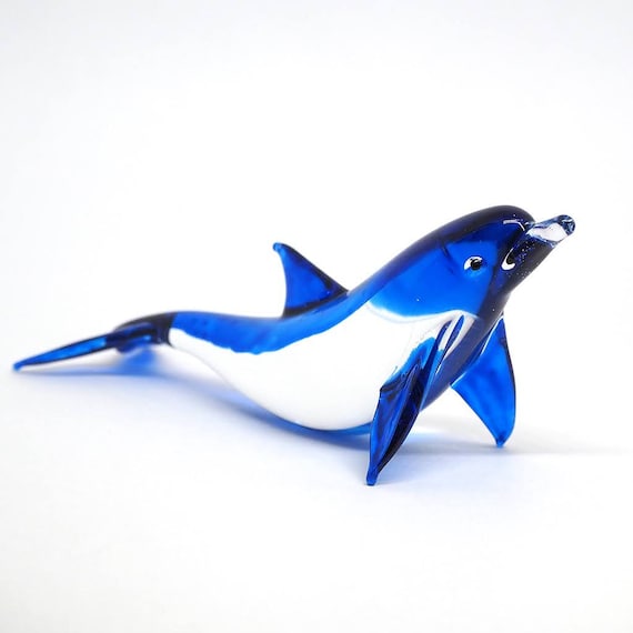 ZOOCRAFT Handcrafted Glass Sculpture - Elegant Dolphin Ornament with Ocean Décor, Swimming Collectible Figurine