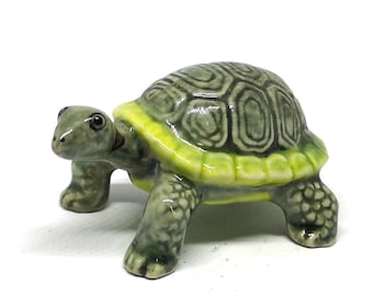 Ceramic Land Tortoise Turtle Figurine Hand Painted Porcelain Miniatures Garden Decor Collectibles