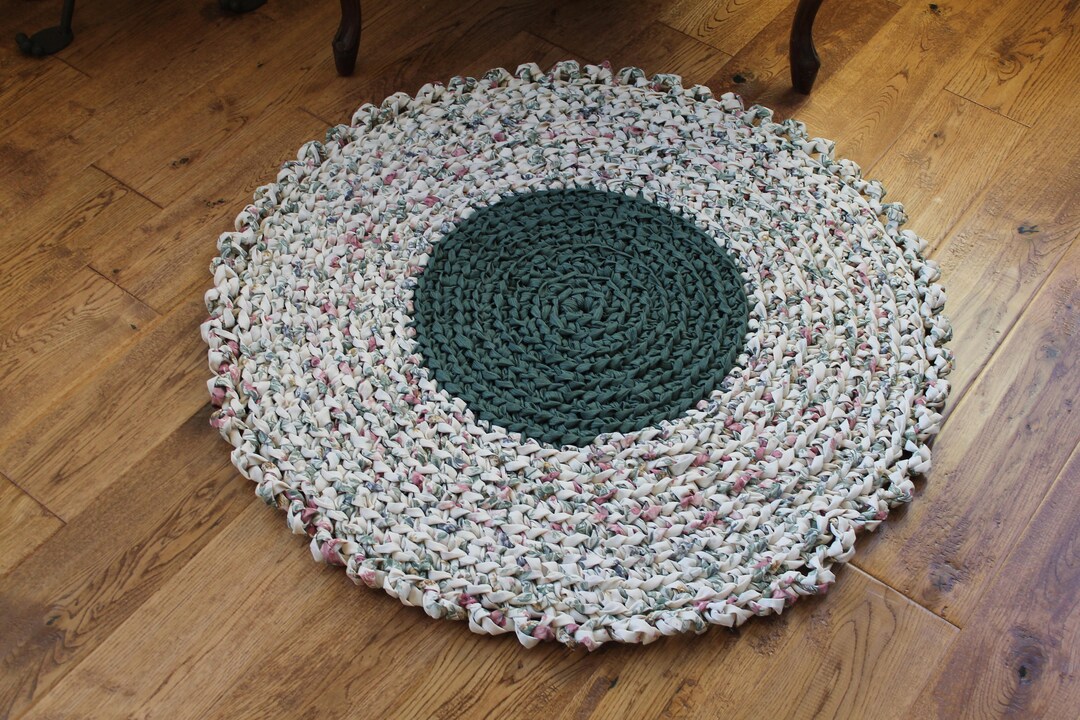 Rag Rug, Green Rag Rug, 32.5' Crocheted Round Rag Rug, Beach Home