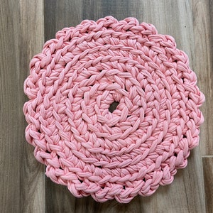 Pot Holder, Placemat, Peach Table Topper, Place Mat, 10&quot; Crocheted Round Table Placemat, Cottage Chic Decor, Kitchen Decor, Table Setting