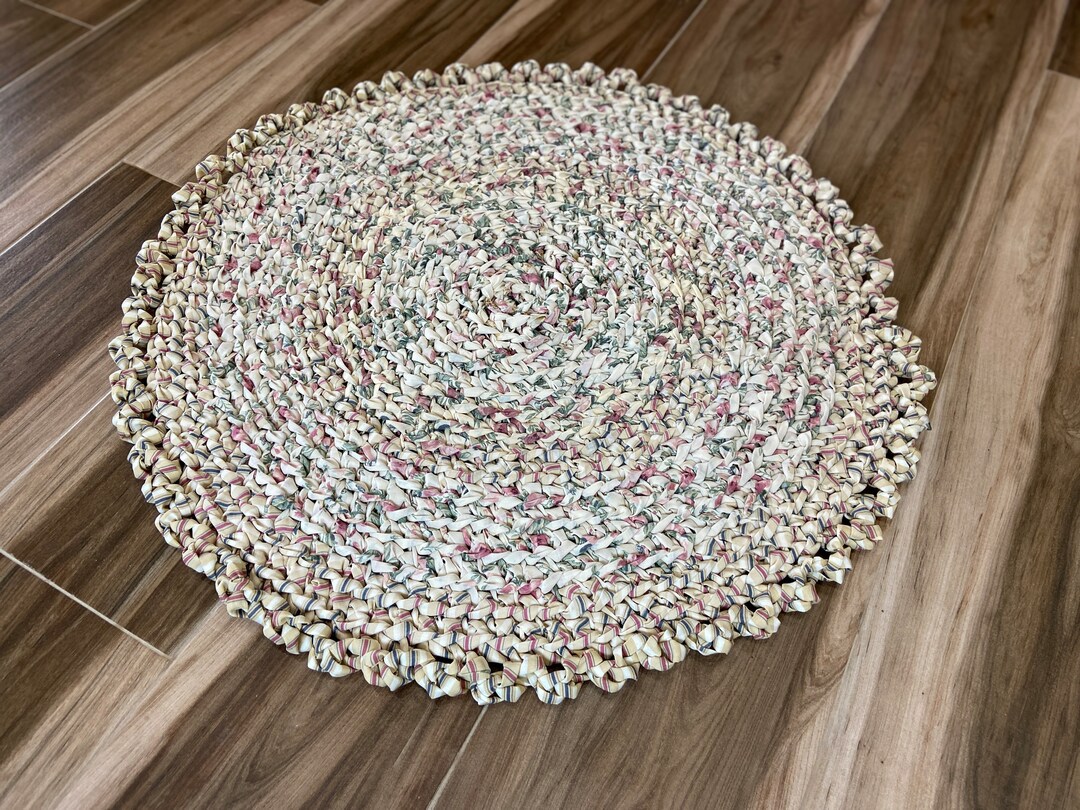 Rag Rug, Multicolored 32 Crocheted Round Rag Rug, Nursery Rug, Cottage