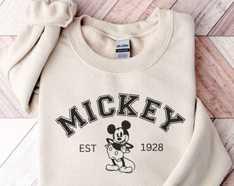 Classic Mickey Mouse Sweatshirt, Retro Mickey Minnie Donald Daisy Goofy Pluto Sweaters, Vintage Mickey, Disneyland, Disneyworld Sweatshirt