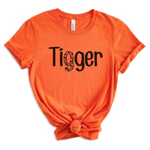 Tigger Shirt, Cosplay Shirts, Matching Halloween Shirts, Pooh Friends, Eeyore, Piglet, Tigger, Owl, Roo, Kanga, Rabbit, Group Shirts