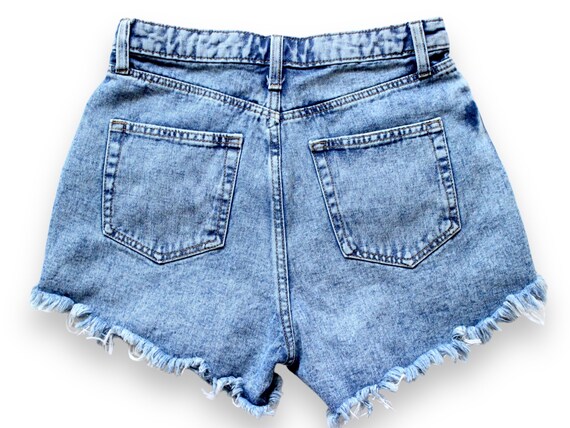 Denim cutoff shorts / Embroidered  denim shorts  … - image 6