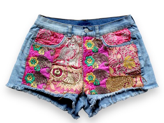 Reworked Stretched Denim shorts / embroidered Patched Jean shorts / Medium