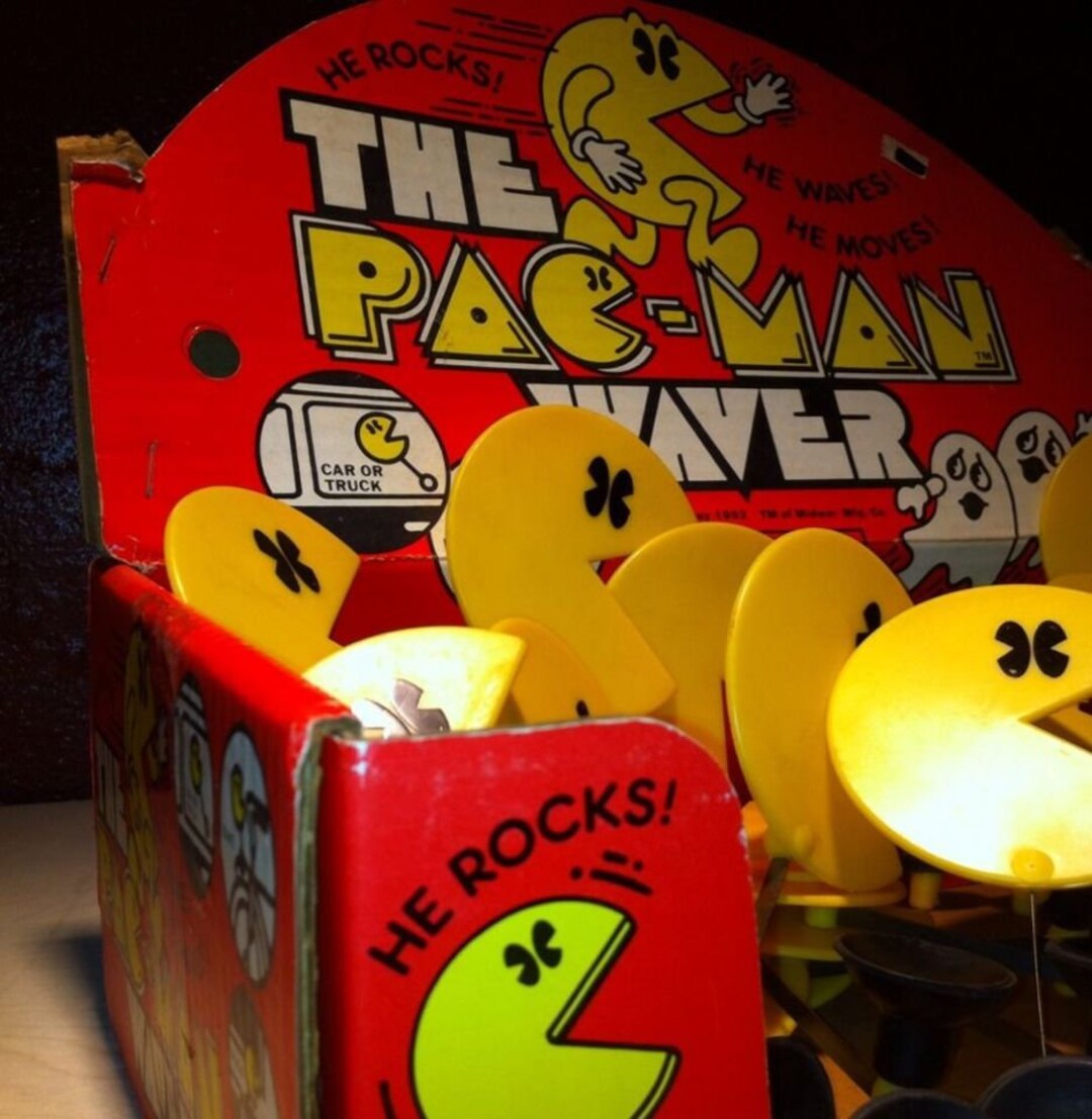 Pacman Waver Vintage Arcade Antique Toy 1982 Midway Pac Man Collectible ...