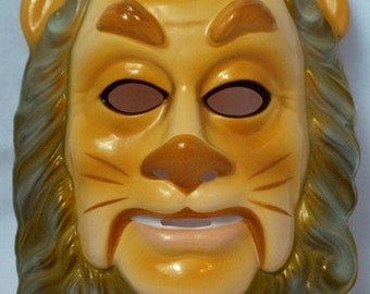 Wizard of Oz Cowardly Lion Vintage Halloween Mask Dorothy Toto Tin Man