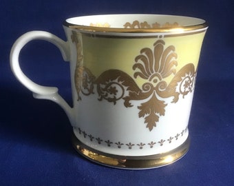 Vintage Fine Porcelain Cup. Royal Memorabilia. Buckingham Palace 1999.