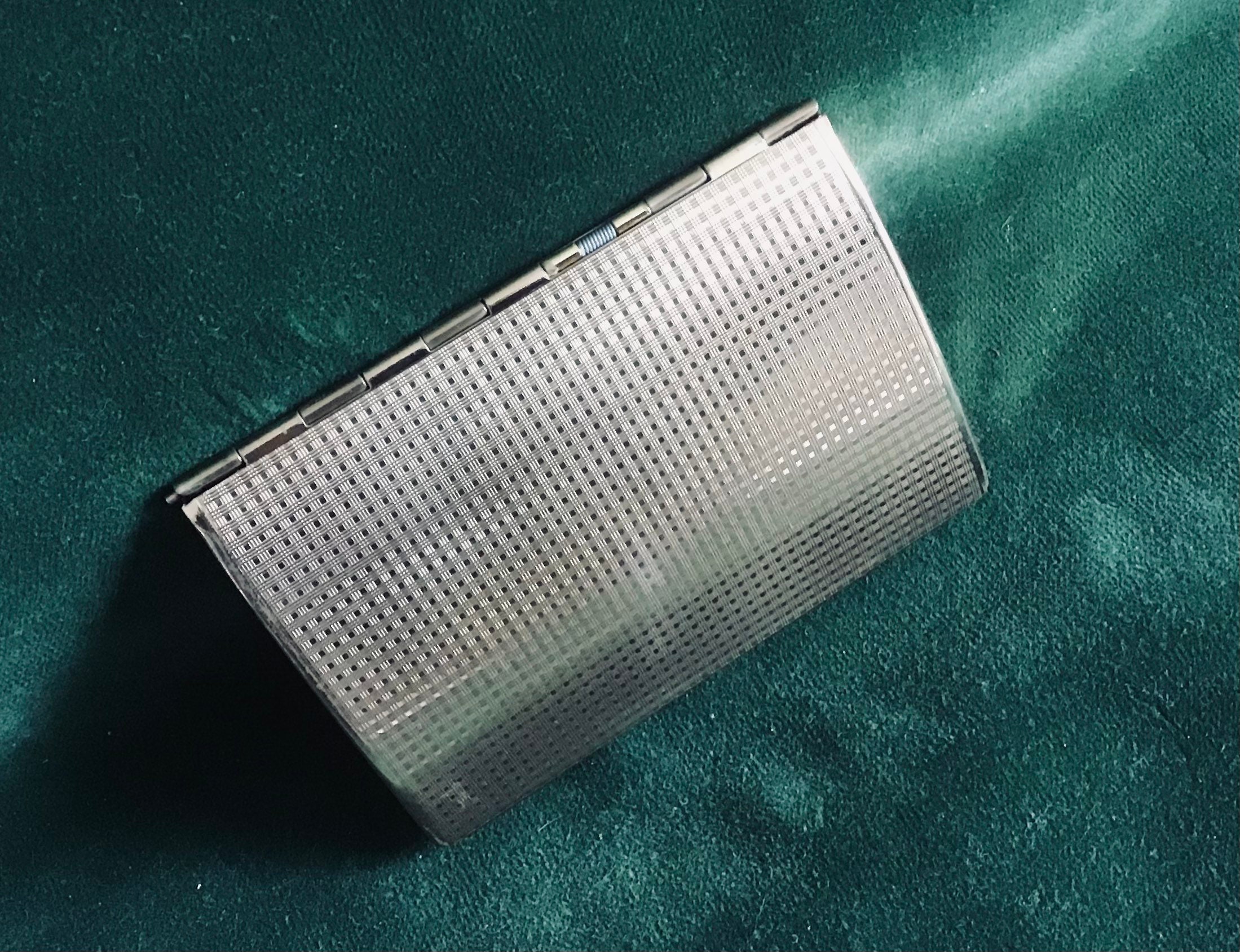 Melissa Gold Tone Cigarette Case. 1980's. Good Vintage Condition.  Collectible