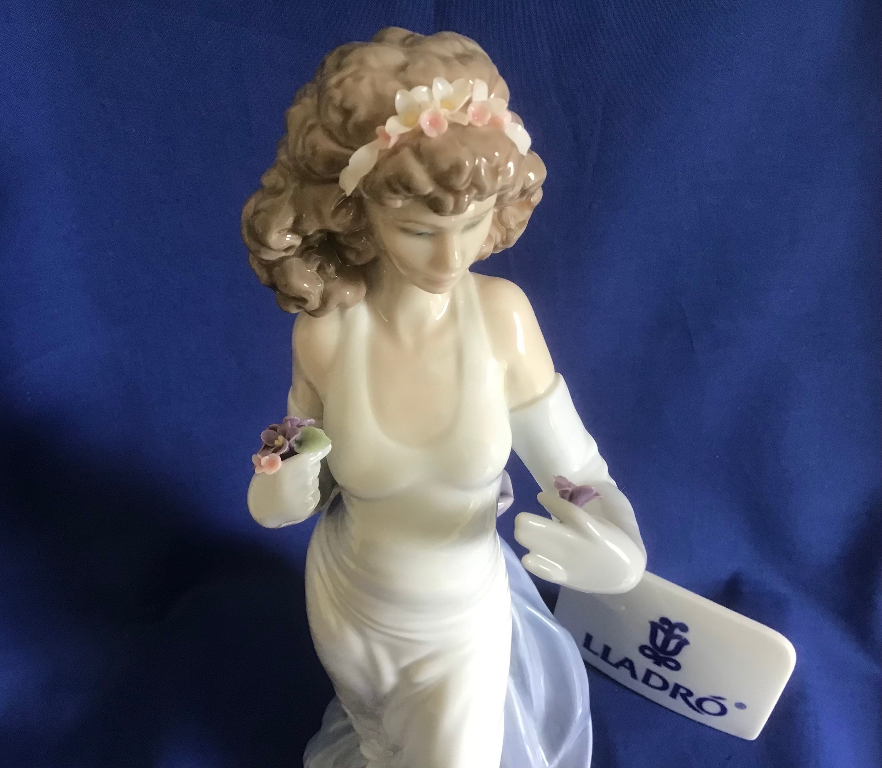 Lladro Figurine. #6608. “anticipation”. 1999 Limited Edition Van