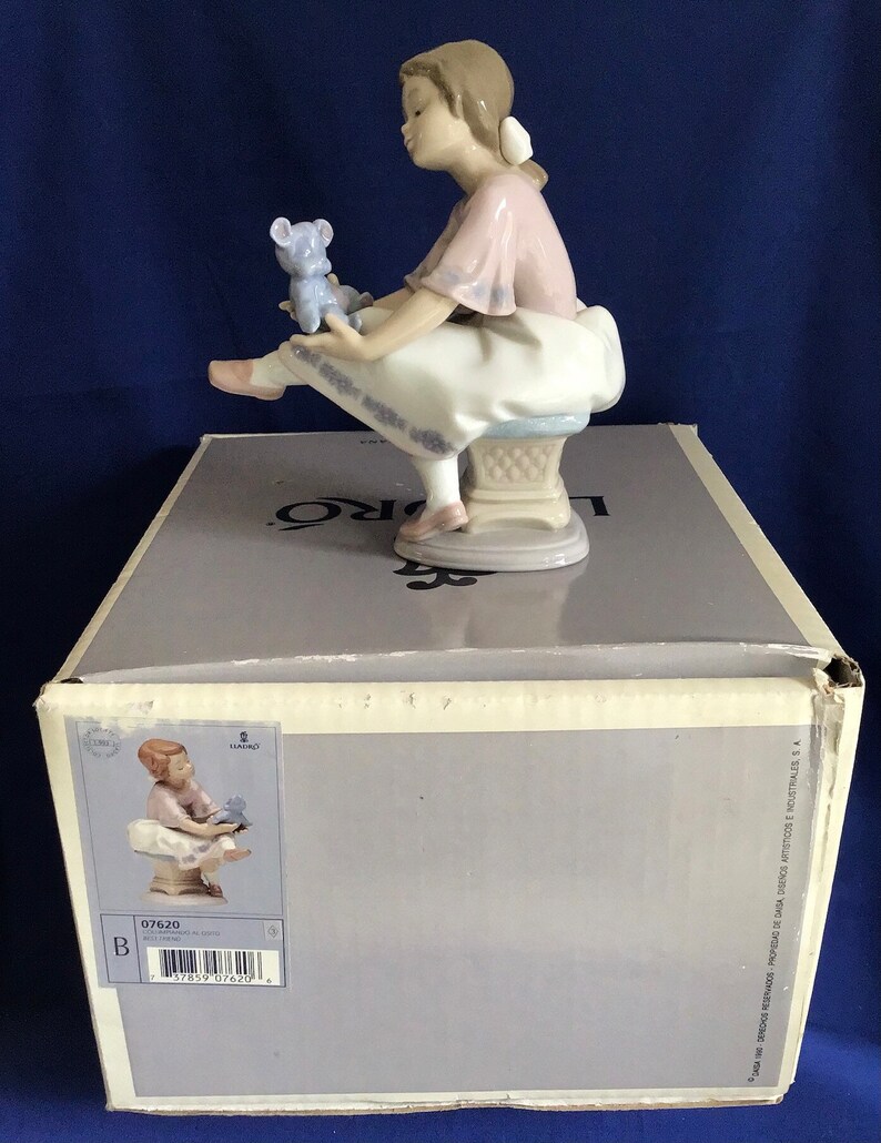 Lladro Collectors Society Figurine. 7620. Named best Etsy