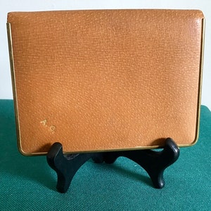 Vintage Zigarettenetui Orlik of London aus echtem Leder. Ideales Kredit-/Visitenkartenetui. Misst 4inches von 3.5inches.
