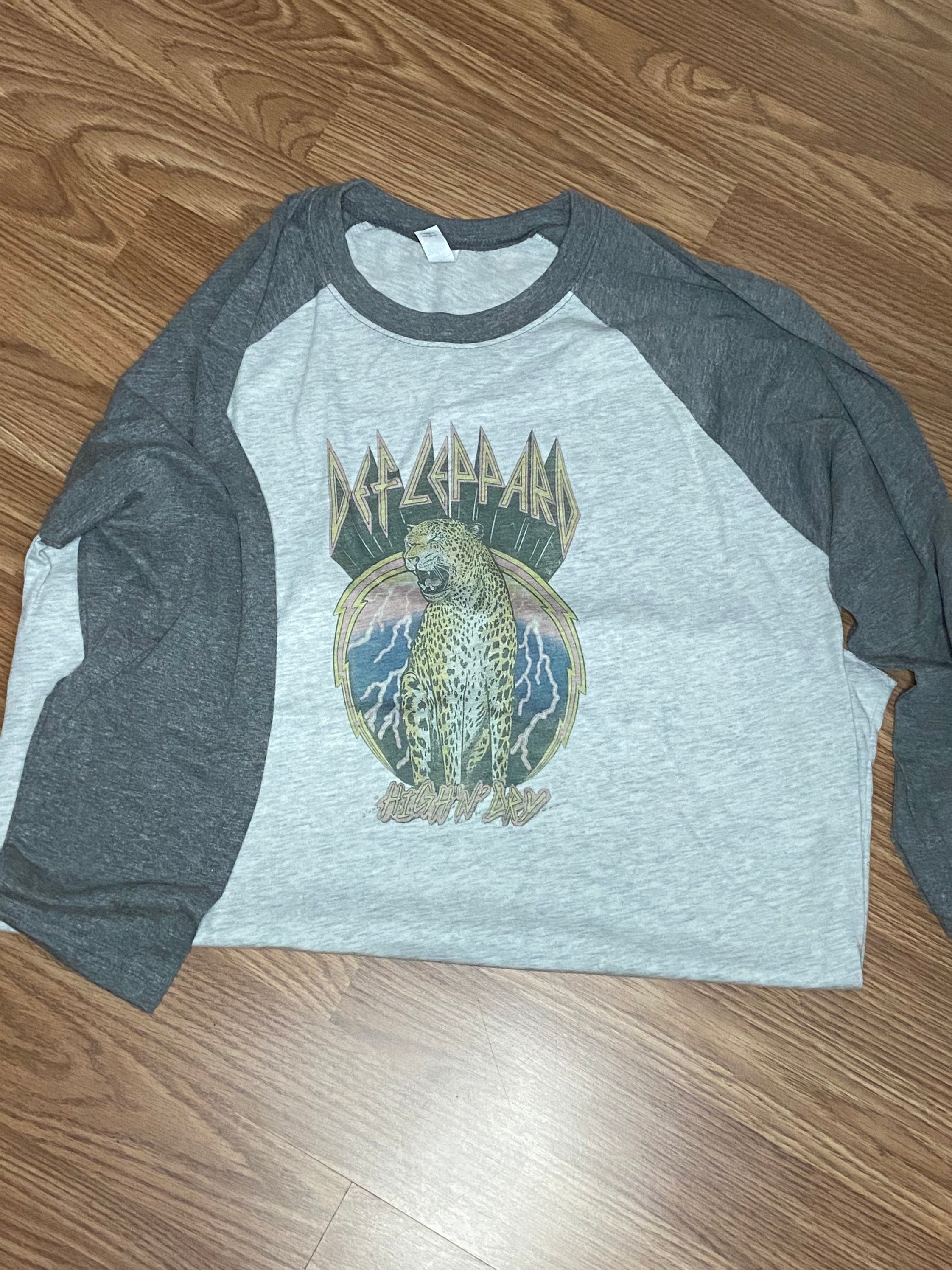 def leppard baseball tee