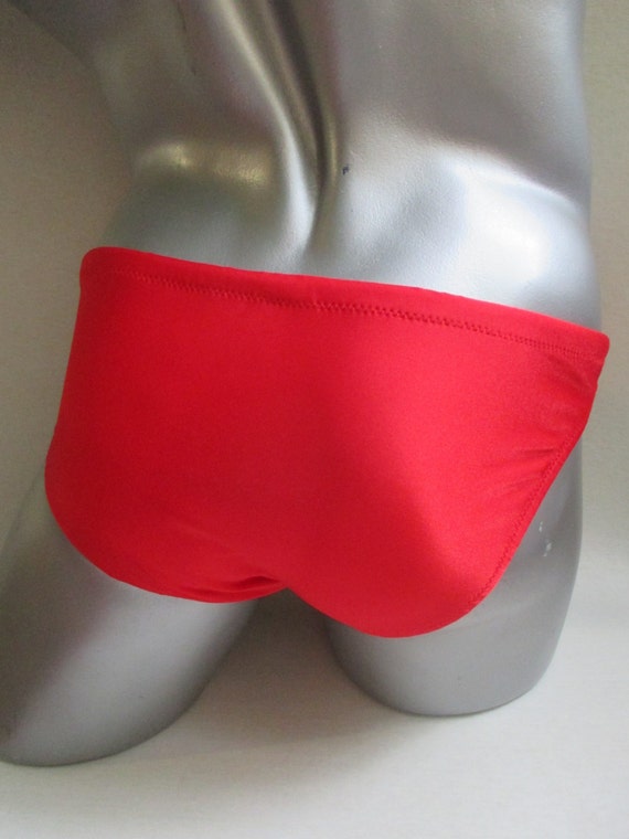 Slip de bain rouge - broderie