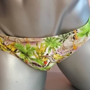 Alligators print Super low waisted bikini bottom swimwear mens bikini swim trunks swimming suit for men low waist swim trunks