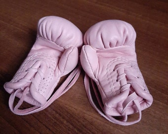 Pink Boxing gloves Car Mirror accessories automobile Dangle miniature gloves for  box mittens
