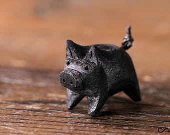 Handmade Hand Carved Black Little Wooden Pig Animal Crafts Home Decor Farm Gift