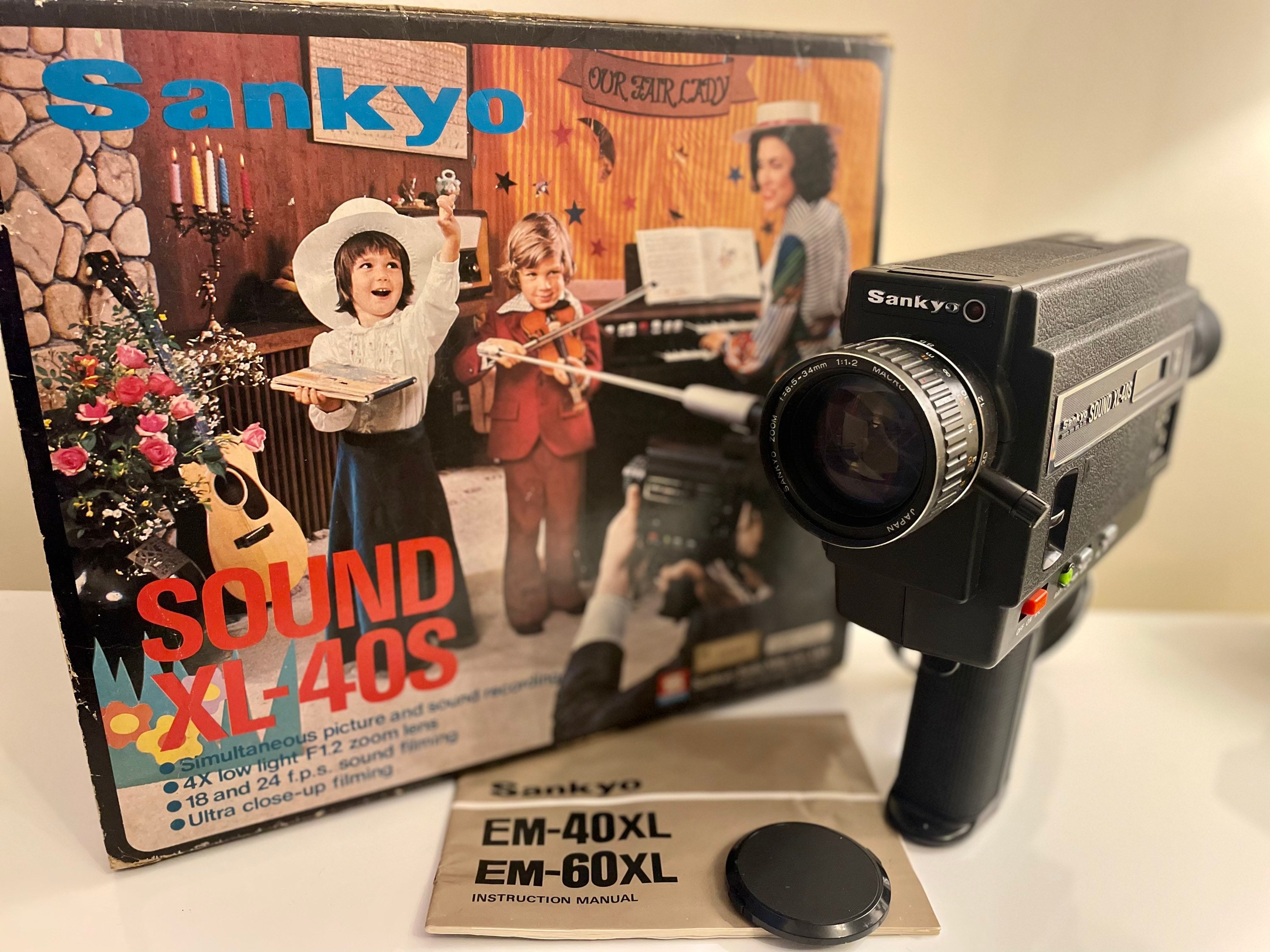 Sankyo XL40S Super Cine Film Movie Camera Fully Working - Main Image