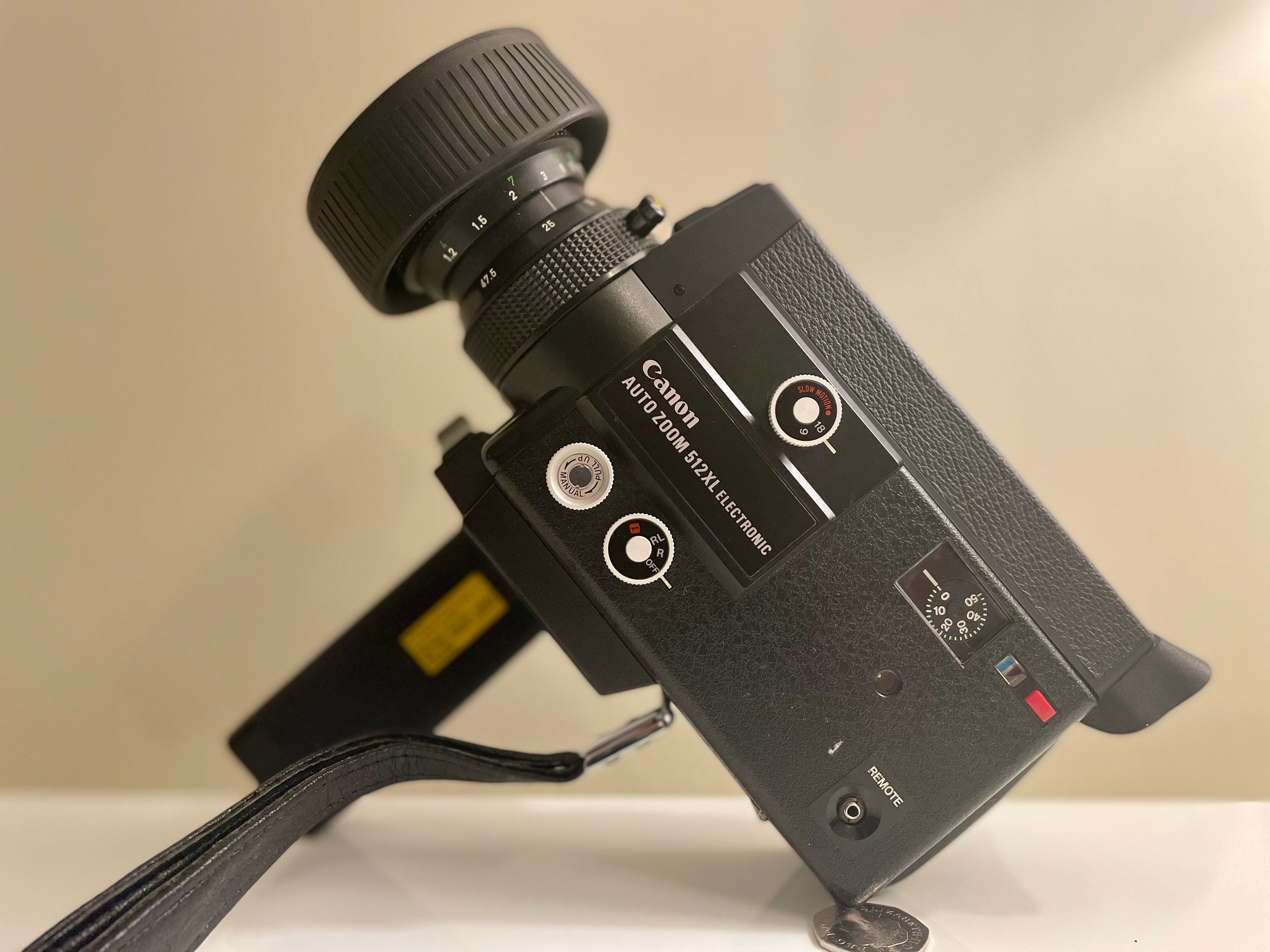 超人気の Canon AUTO ZOOM 512XL Electronic 8 Super 8 - htii.edu.kz