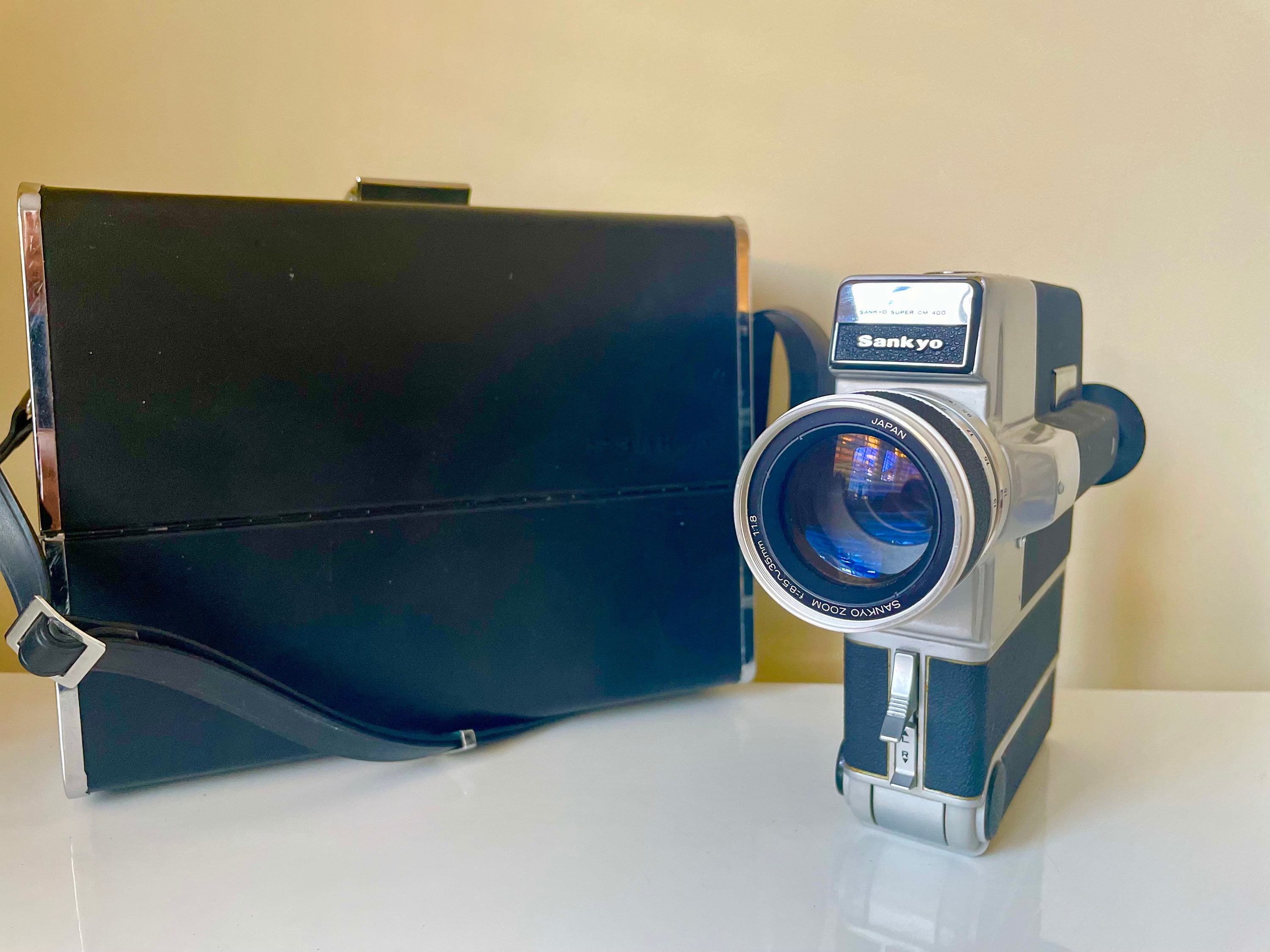 Sankyo CM 400 Super Cine Film Movie Camera Fully Working