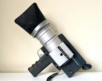 Canon auto zoom 1218 Super 8 Camera Professionally Serviced and Fully Tested