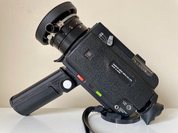 Sankyo ES 66XL Super 8 Cine Camera - 1970s Retro Film Camera - Etsy