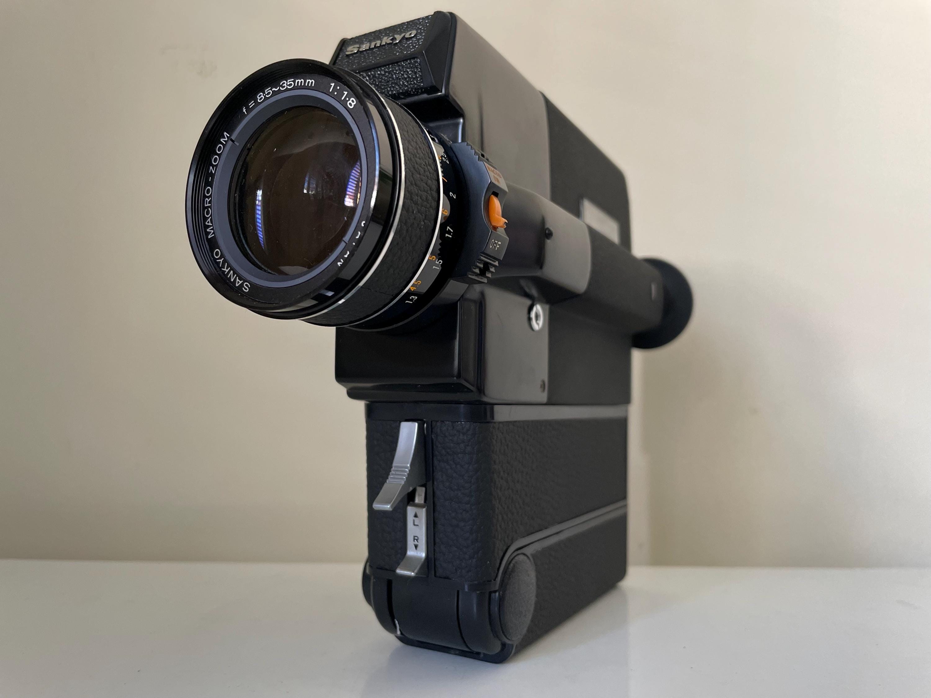 Sankyo MF404 Super 8 Macro-focus Movie Camera – Tested Vintage