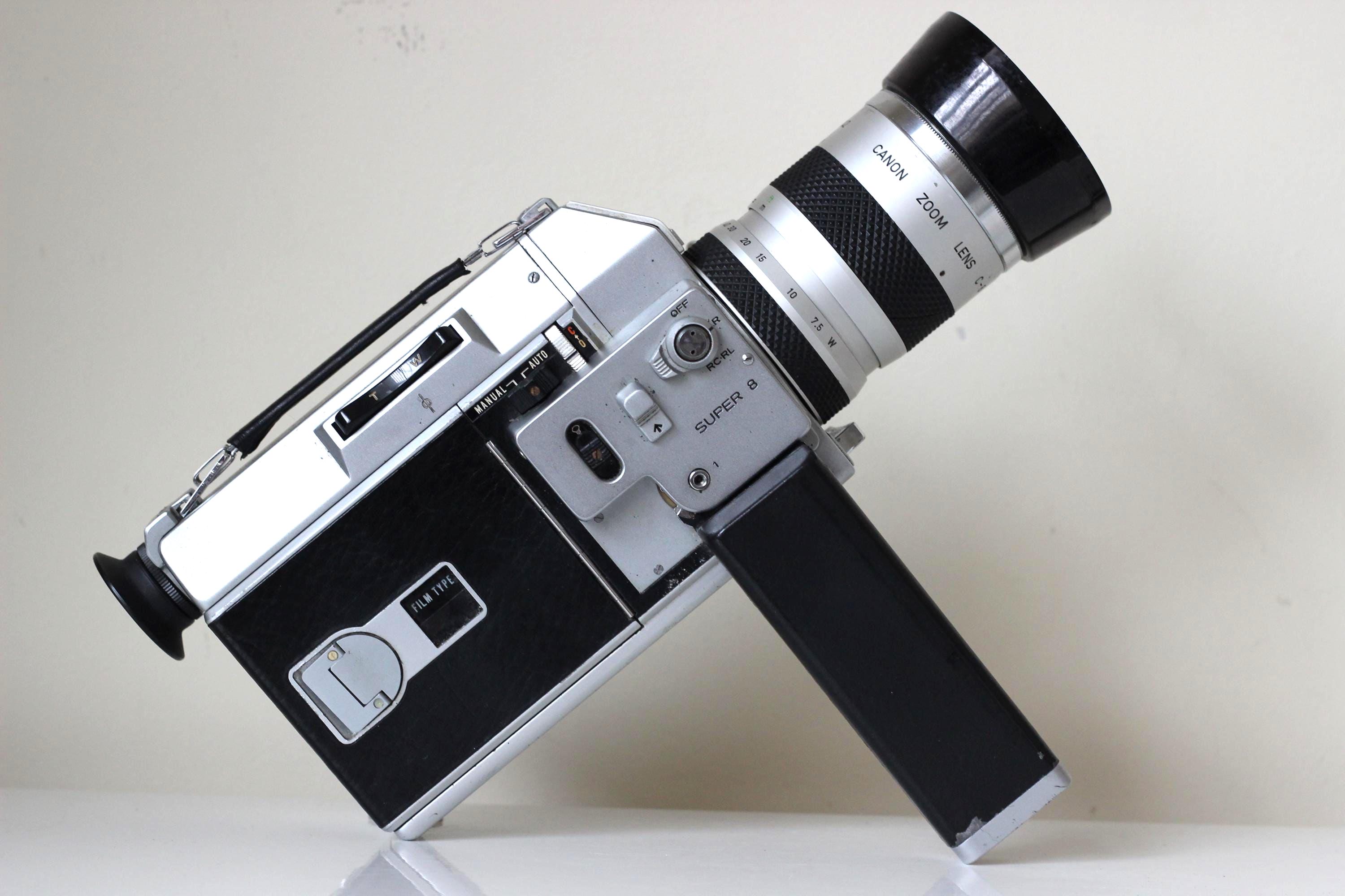 Ancien Canon Auto Zoom 814 Super 8 Avec Support – Pour Pièces (non Testé)
