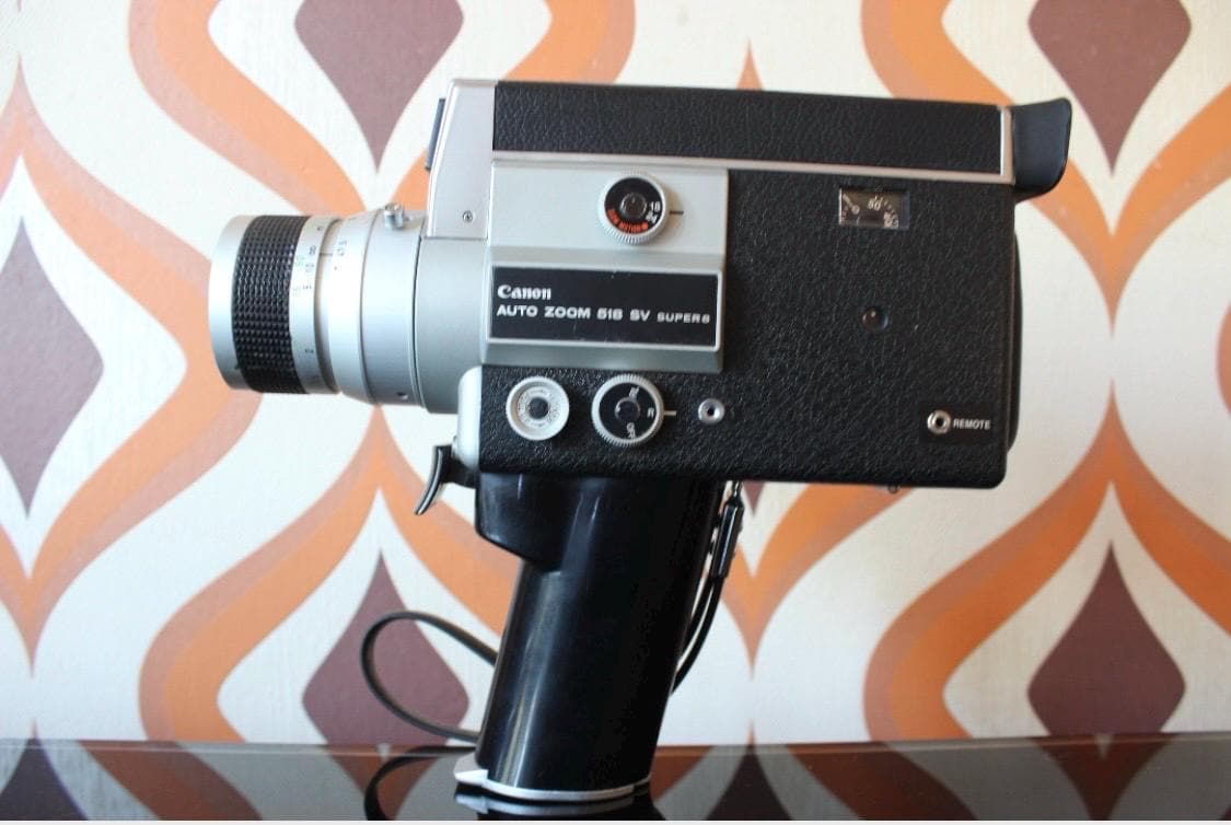 Canon Auto Zoom 518 Sv Super 8 Cine Film Camera - Fully Working