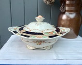 Vintage Imari covered dish. Alfred Meakin Caledonia