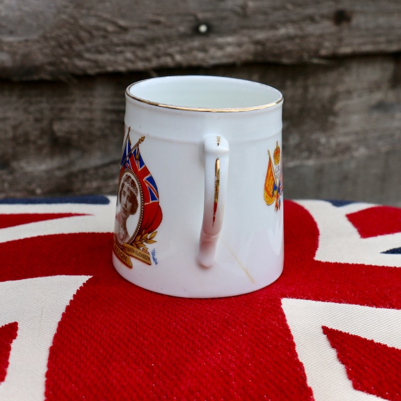 King George V1 and Queen Elizabeth. 1937 Coronation Commemorative china tea mug