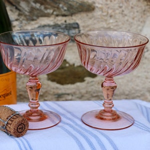 Pair of Pink Swirl, &#39;Rosaline&#39; Arcoroc French Vintage Champagne Coups or Dessert Glasses. French Vintage Shabby Chic