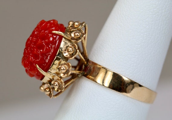 Vintage 14K Rose Gold Ladies Ring Hand Carved Red… - image 2