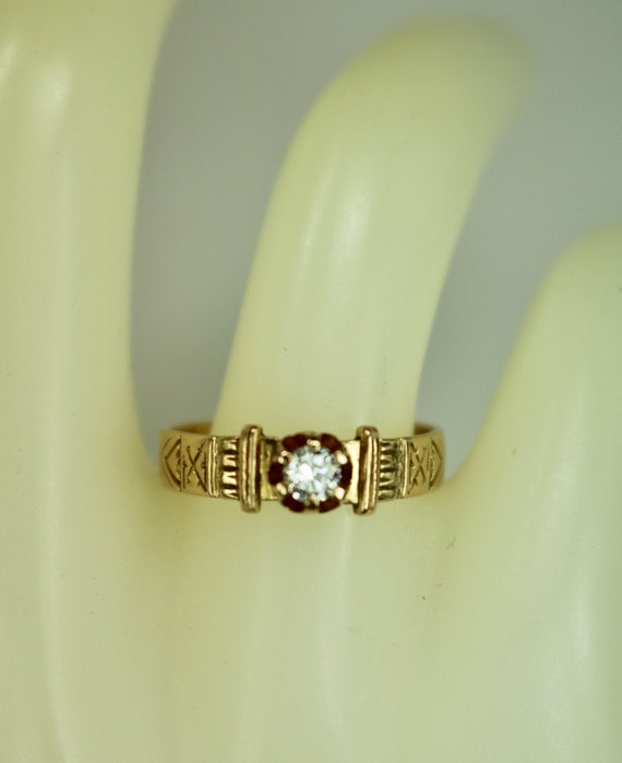 Antique Victorian 18K Yellow Gold Engagement Ring… - image 9