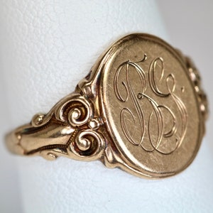 Antique 10K Rose Gold Ladies Signet Ring Hallmarked Size 7 Art Nouveau c1900s