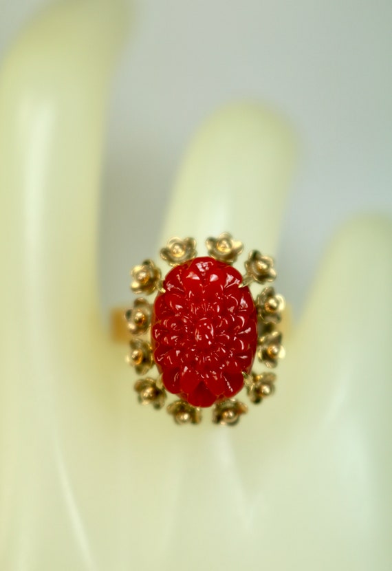 Vintage 14K Rose Gold Ladies Ring Hand Carved Red… - image 7