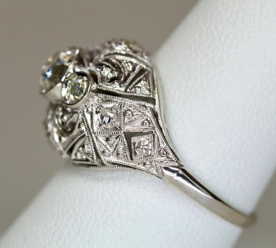 Antique Art Deco Era Ladies Ring Platinum 14K 0.6… - image 3