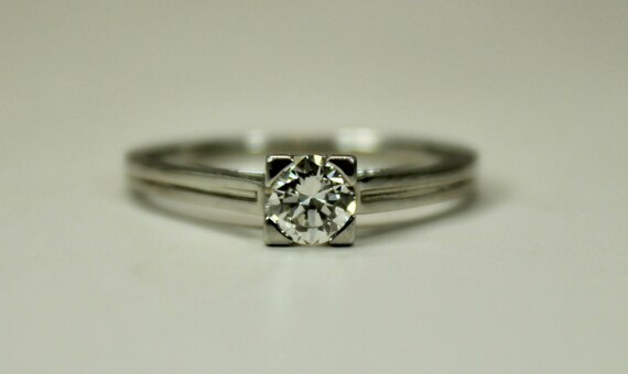 Antique Estate Tiffany Engagement Ring 0 3ct Round Diamond Etsy Antique Estate Tiffany Engagement Ring 0 3ct Round Diamond Etsy