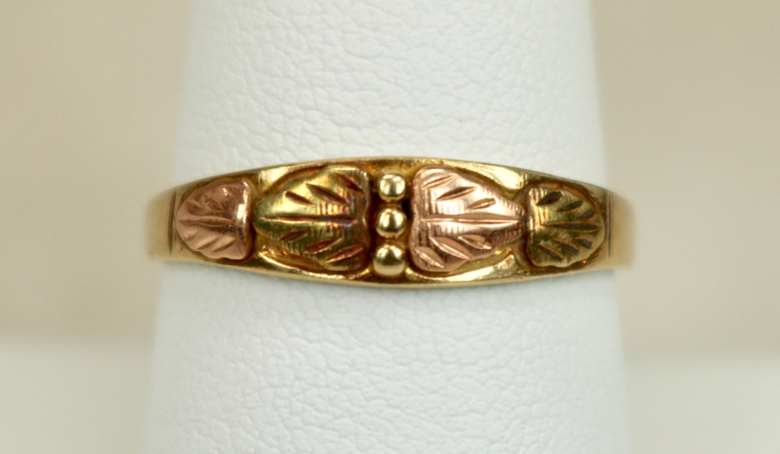 vintage black hills gold ladies rings