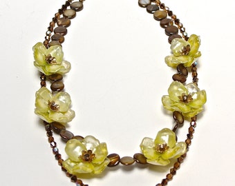 Big flowers statement necklace, yellow jewelry, sparkly necklace, freshwater pearls