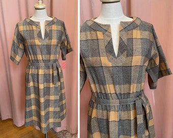 1960s-1970s Plaid Dress, 1960s Wool Knit Dress, 1960s Plaid Checker Dress, Vintage Volup, Vintage Brown Plaid Dress, Vintage Winter Dress