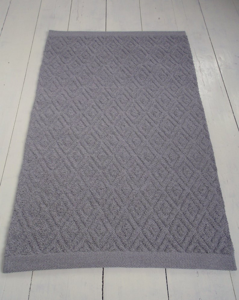 Soft Gray Cotton Rug, Geometric Diamond Pattern, Reversible (30x48) - Etsy