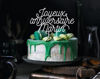 Cake topper joyeux anniversaire personnalisable avec le prénom de votre choix en bois ou en plexi / déco gâteau de fête