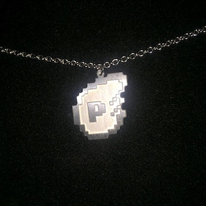 P-Wing Necklace image 1