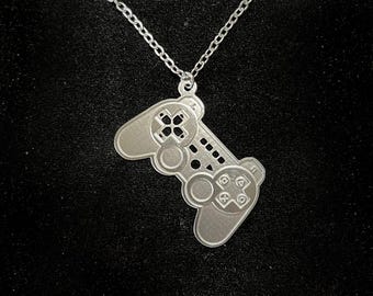 PS controller necklace