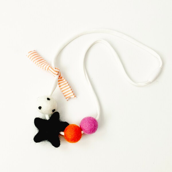 Halloween Felt Star Necklace for Girls, Child Necklace, Toddler Necklace, Wool Felt Necklace, Diffuser Necklace Jewelry
